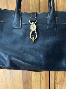 Dooney & Bourke Vintage Handbag with hook